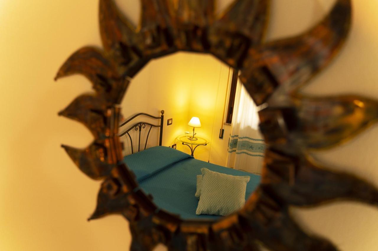 Da Sarah Hotel Muravera Buitenkant foto